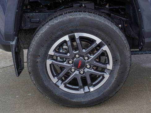 Certified 2024 Toyota Tacoma TRD Sport image 11