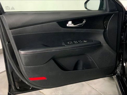 Certified 2021 Kia Forte GT w/ GT2 Package FWD image 24