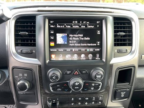 Used 2017 RAM 2500 Limited image 22