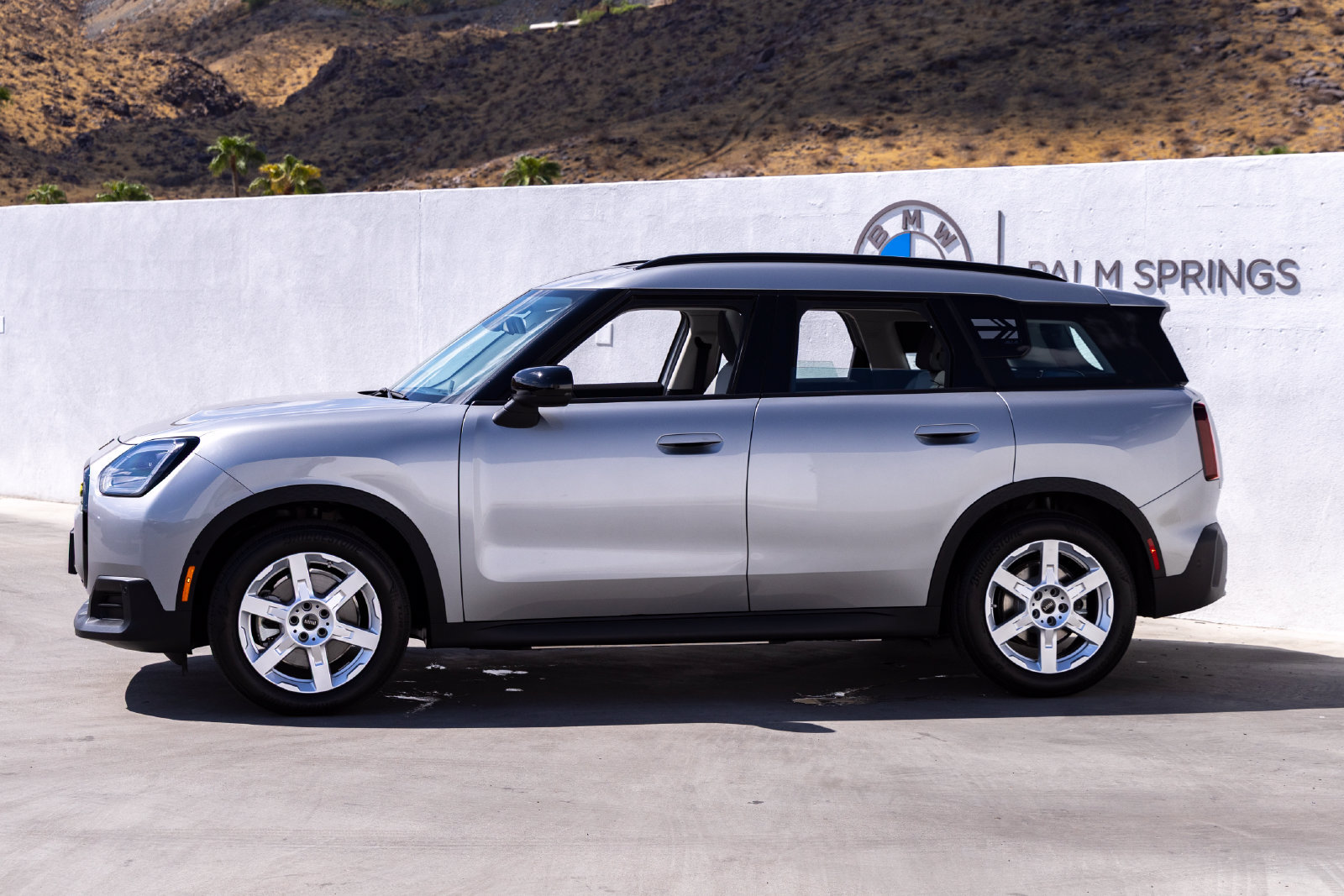 Used 2025 MINI Cooper Countryman SE AWD/4WD image 3