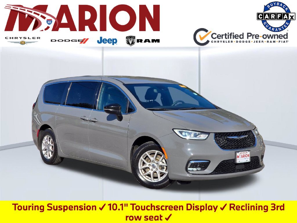 Used 2025 Chrysler Pacifica Select FWD 360° Tour