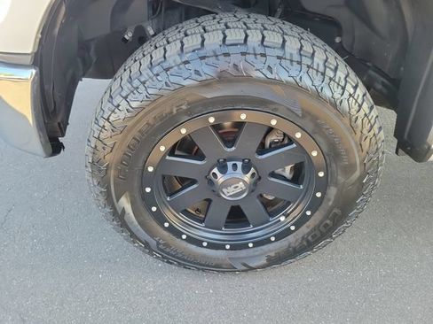 Used 2015 Ford F150 XLT w/ Equipment Group 301A Mid AWD/4WD image 28