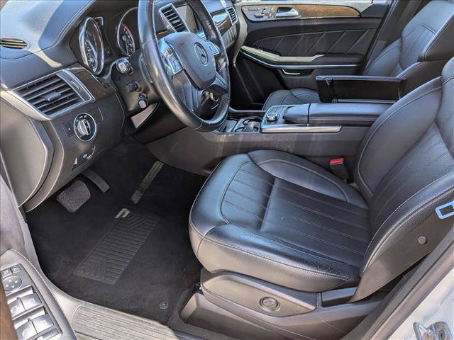 Used 2014 Mercedes-Benz GL 450 4MATIC image 17
