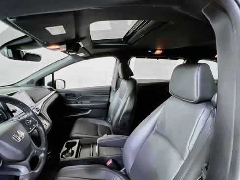 Used 2023 Honda Odyssey Sport image 21