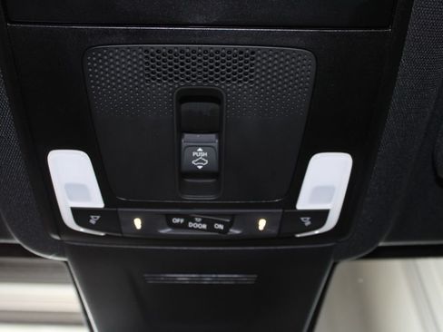 Used 2025 Honda CR-V Sport Touring image 26