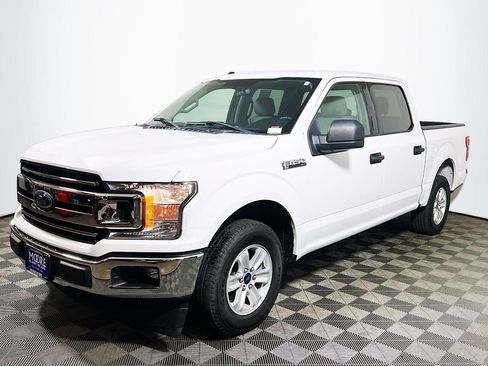 Used 2018 Ford F150 XLT image 3