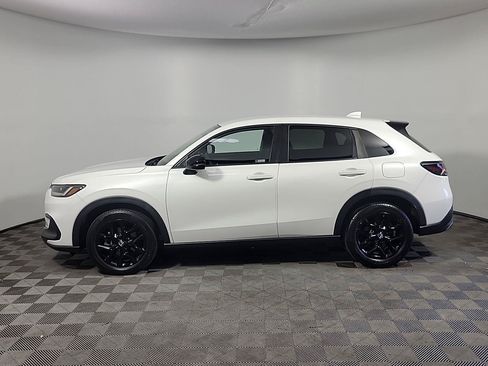 Certified 2024 Honda HR-V Sport image 10