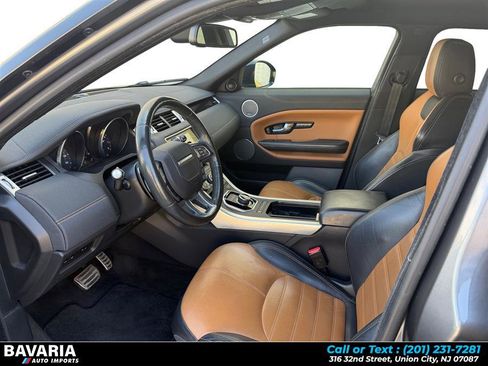 Used 2017 Land Rover Range Rover Evoque HSE Dynamic image 10