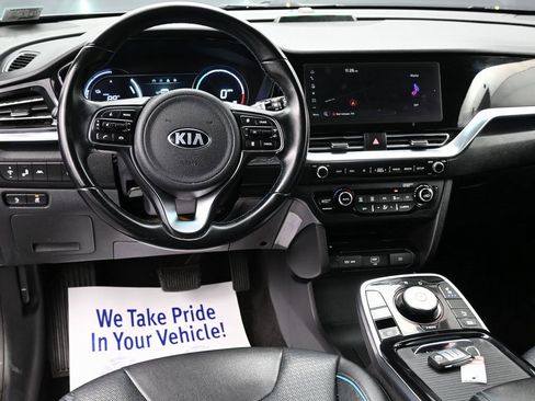 Used 2020 Kia Niro EX Premium image 33