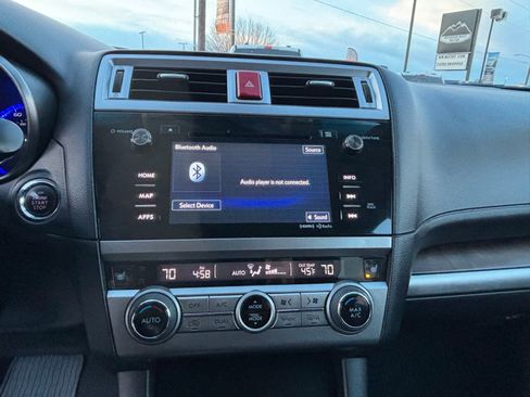 Used 2017 Subaru Outback 2.5i Limited image 16