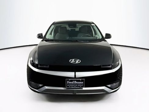 Certified 2024 Hyundai Ioniq 5 SEL AWD/4WD image 2