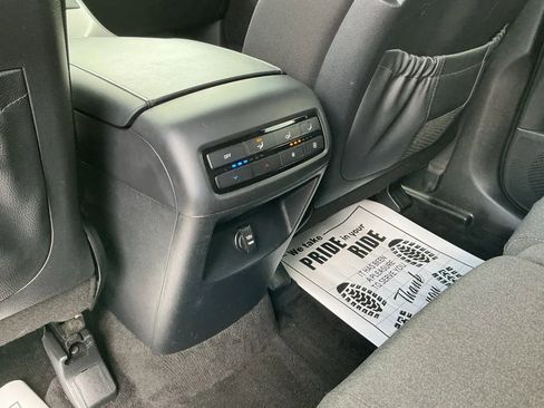 Used 2020 Hyundai Palisade SE image 23