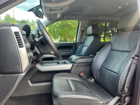 Used 2017 Chevrolet Silverado 1500 LT w/ All Star Edition AWD/4WD image 12
