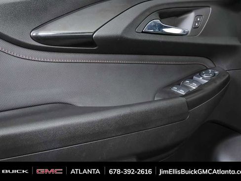 Used 2023 Chevrolet TrailBlazer RS image 6