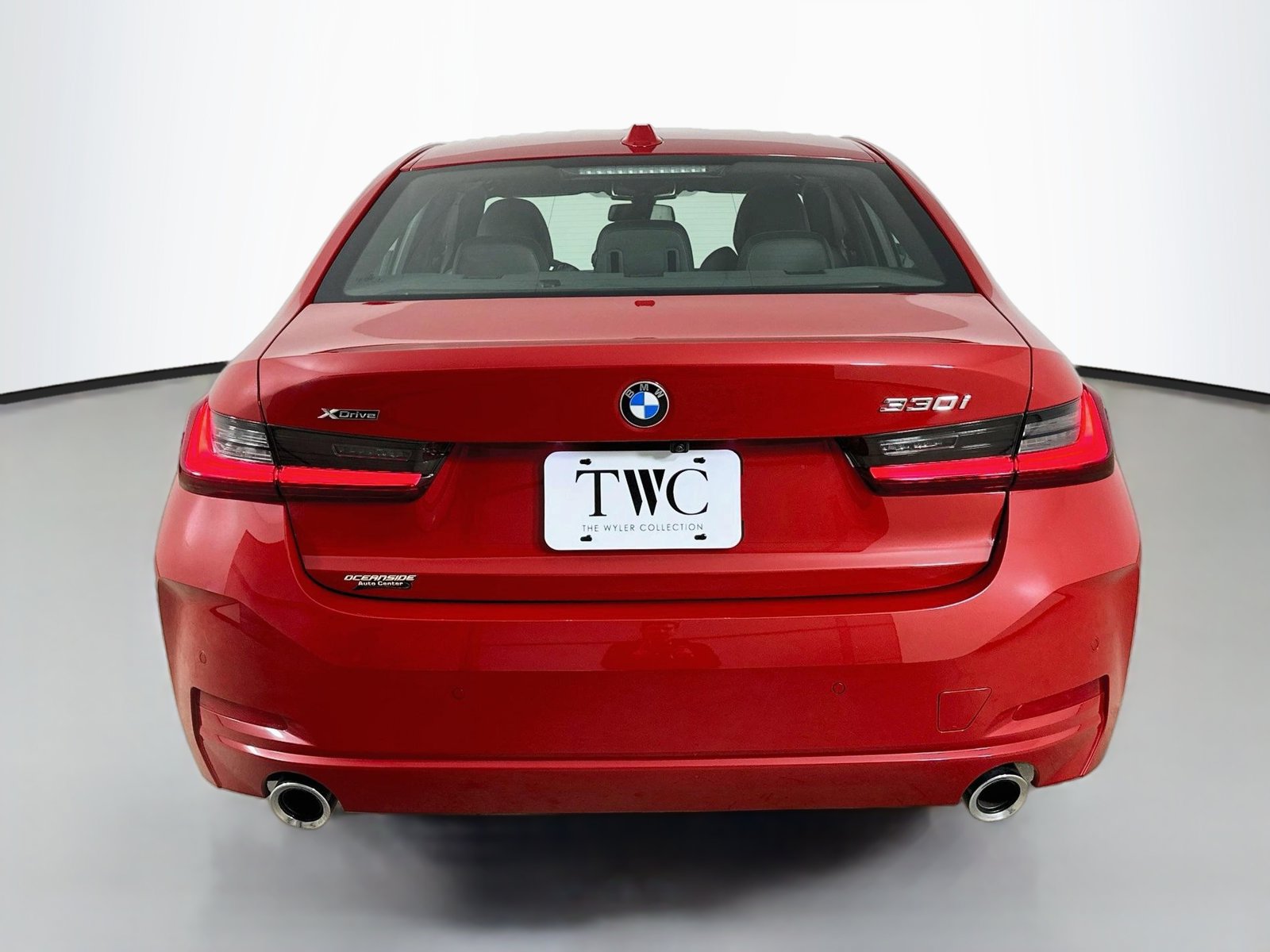 Used 2023 BMW 330i xDrive Sedan AWD/4WD image 6