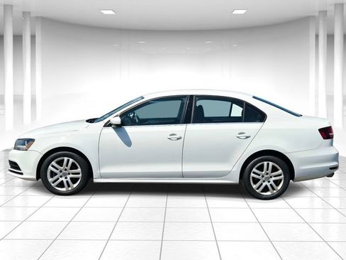 Used 2017 Volkswagen Jetta S FWD image 2