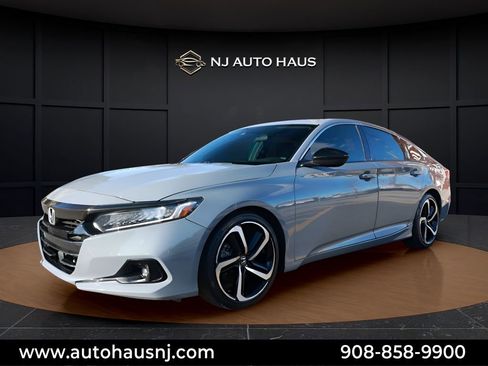 Used 2022 Honda Accord Sport image 4