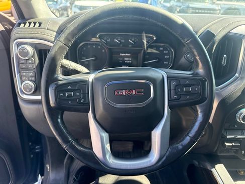 Used 2020 GMC Sierra 1500 Elevation w/ Elevation Value Package AWD/4WD image 11
