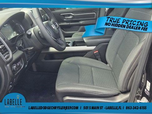 Used 2025 RAM 1500 Big Horn AWD/4WD image 4