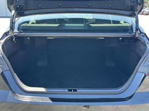 Used 2025 Toyota Camry SE FWD image 8