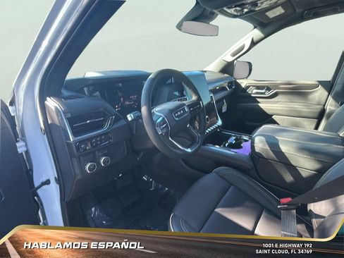 New 2026 GMC Yukon XL Elevation image 13