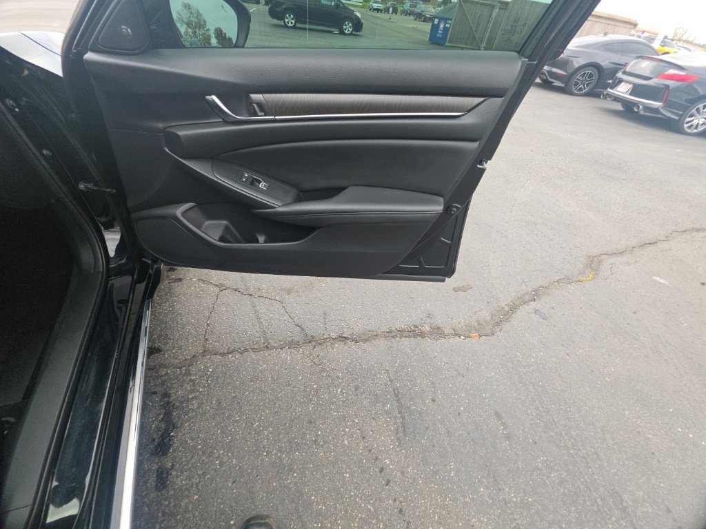 Certified 2019 Honda Accord EX-L image 30