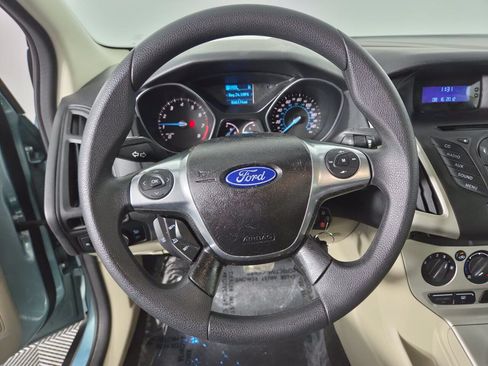 Used 2012 Ford Focus SE FWD image 23
