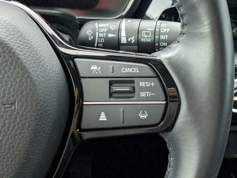 Used 2023 Honda CR-V EX-L image 34