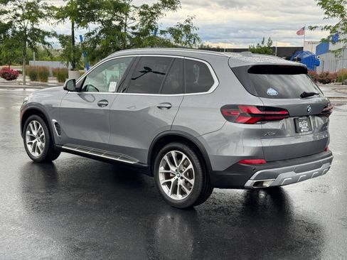Used 2025 BMW X5 xDrive40i w/ Climate Comfort Package AWD/4WD image 5