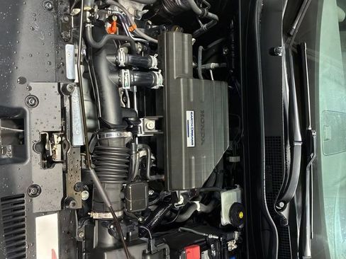 Used 2020 Honda CR-V EX image 11