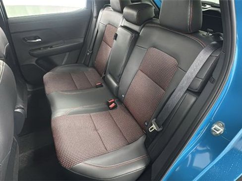 New 2026 Nissan Kicks SR w/ Cold Weather Package image 12