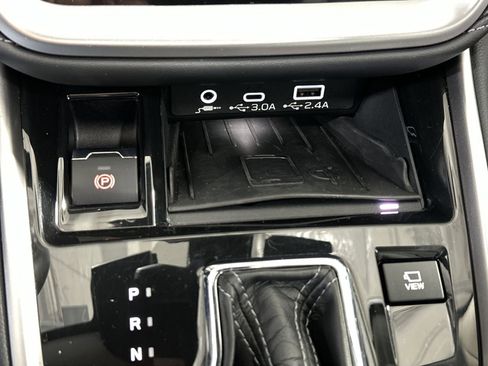 Used 2024 Subaru Outback Touring image 28