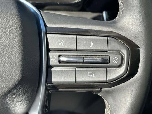 Certified 2024 Chevrolet Colorado LT w/ LT Convenience Package II image 24