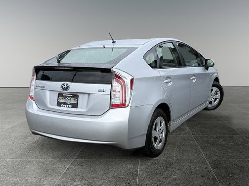 Used 2013 Toyota Prius Two FWD image 36
