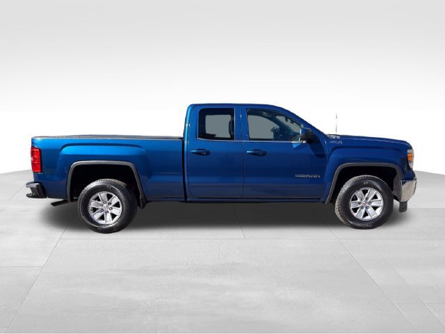 Used 2015 GMC Sierra 1500 SLE w/ SLE Value Package AWD/4WD image 2