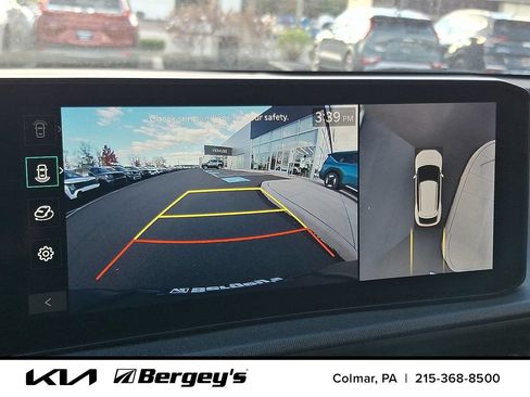 Used 2025 Kia EV6 Light w/ Light LR Technology Package AWD/4WD image 15