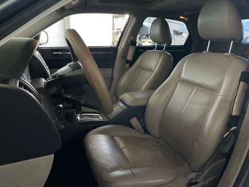 Used 2007 Chrysler 300 Touring image 17