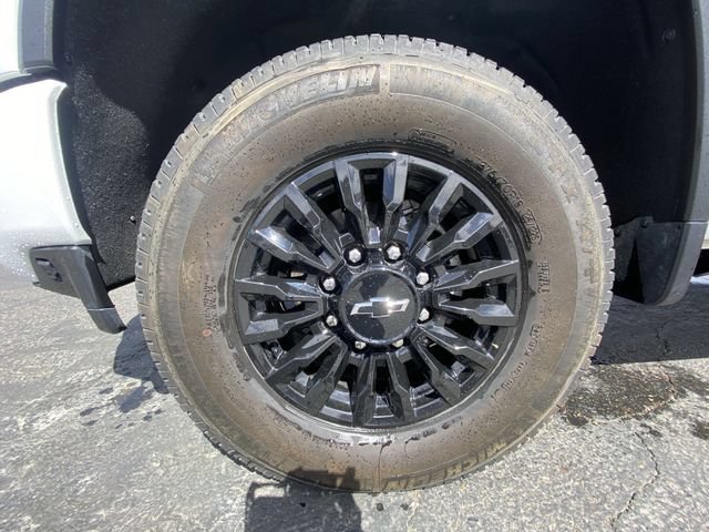 Certified 2023 Chevrolet Silverado 3500 LTZ w/ LTZ Plus Package AWD/4WD image 10