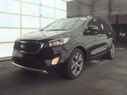 Used 2016 Kia Sorento SX image 3