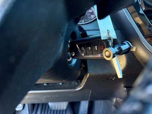 Used 2023 Toyota Camry SE image 26