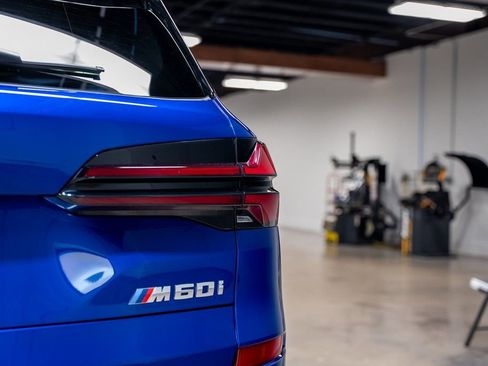 Used 2025 BMW X5 M60i w/ Climate Comfort Package image 15