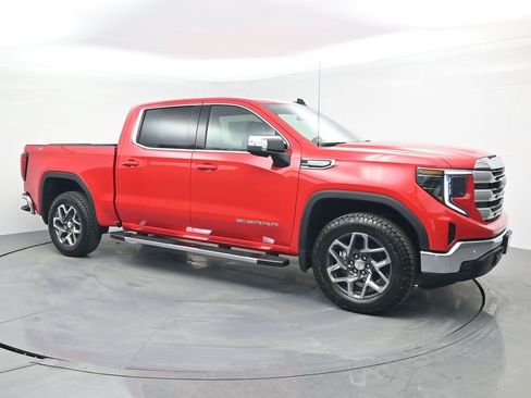 New 2026 GMC Sierra 1500 SLE image 7