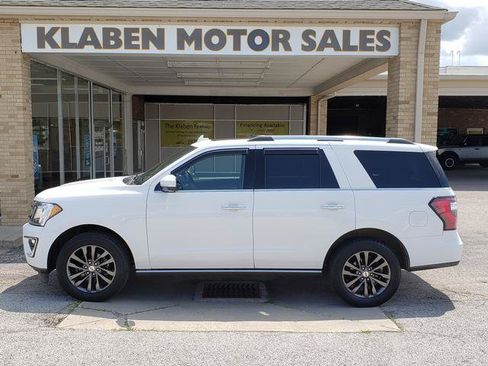 Used 2021 Ford Expedition Limited AWD/4WD image 2