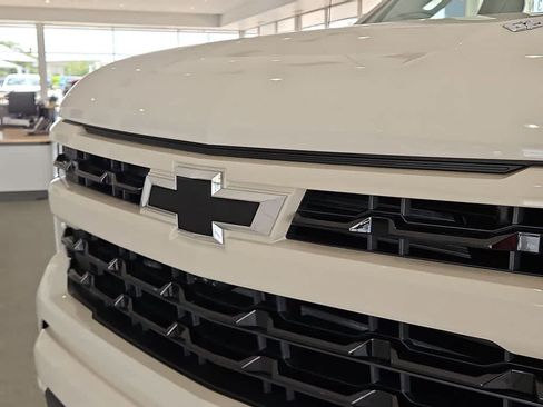 New 2026 Chevrolet Silverado 1500 RST AWD/4WD image 13