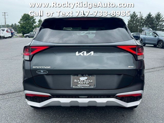 Used 2023 Kia Sportage LX AWD/4WD image 8