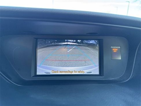 Used 2013 Lexus ES 300h image 24