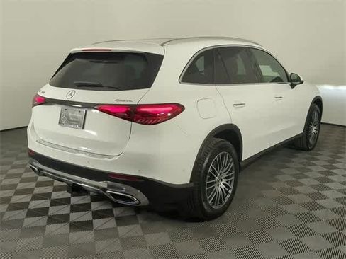 Used 2026 Mercedes-Benz GLC 300 4MATIC image 5