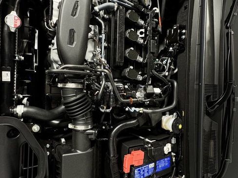 New 2025 Honda Accord SE image 10