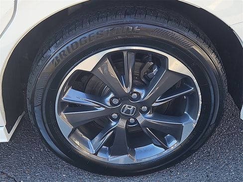 Certified 2022 Honda Odyssey Elite image 8