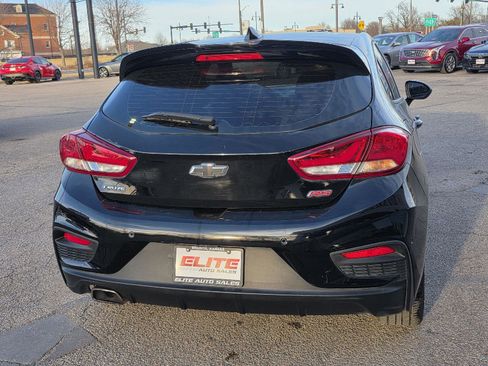 Used 2019 Chevrolet Cruze Premier w/ Sun And Sound Package image 6